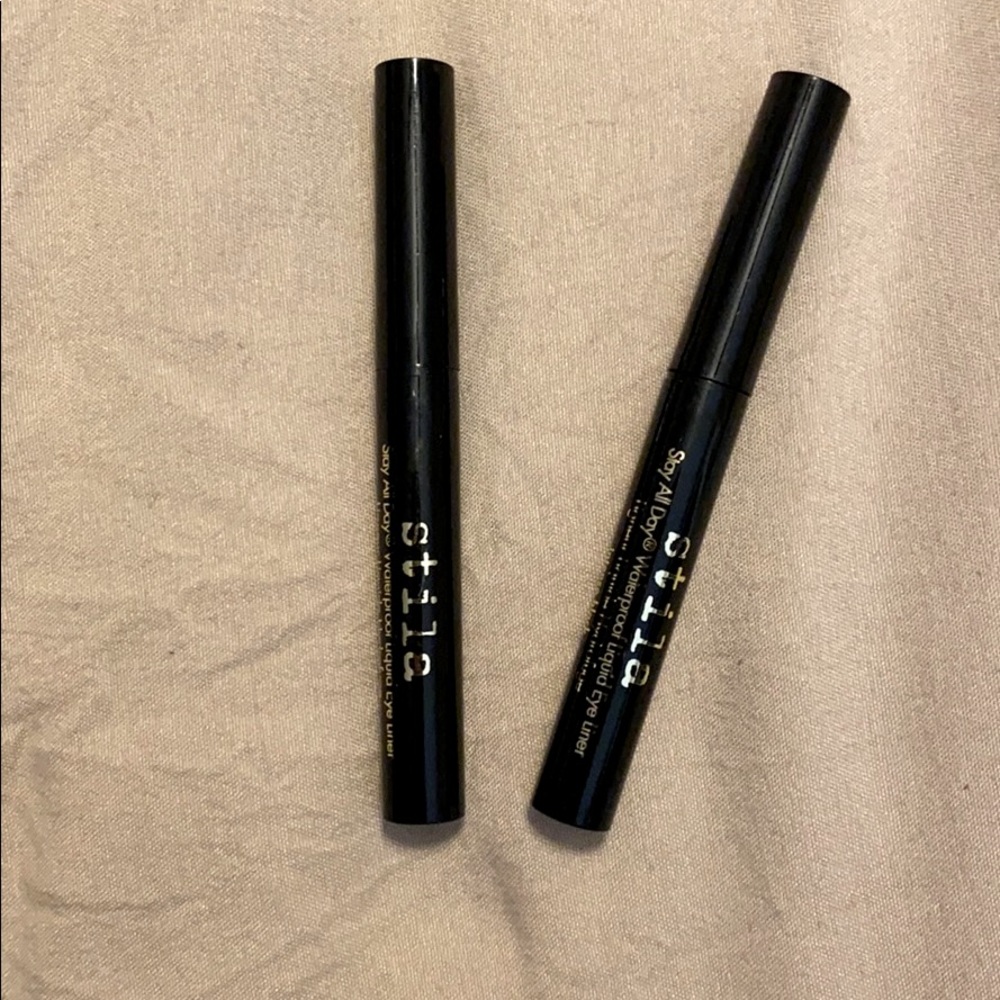 Still waterproof eyeliner duo